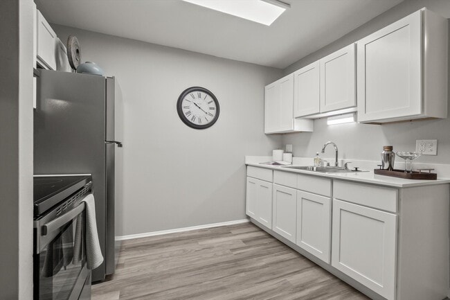 Huntington House Apartments
