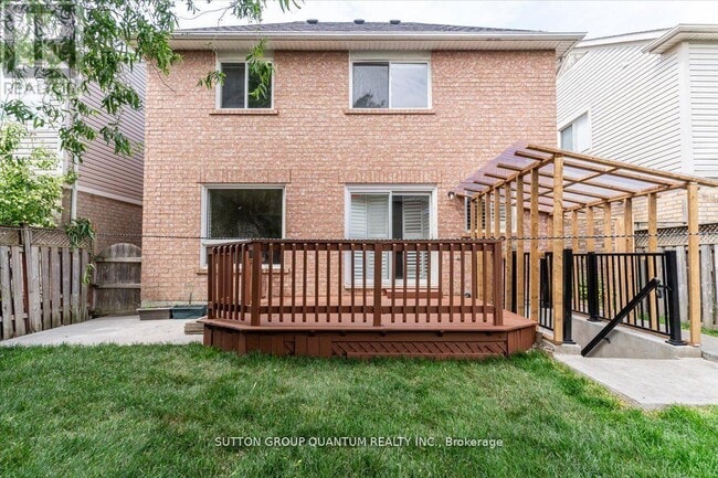 Photo - 239 Brisdale Dr