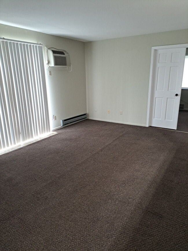 Photo - 8137 Pine Island Ter Unit 3 Bedroom Apt