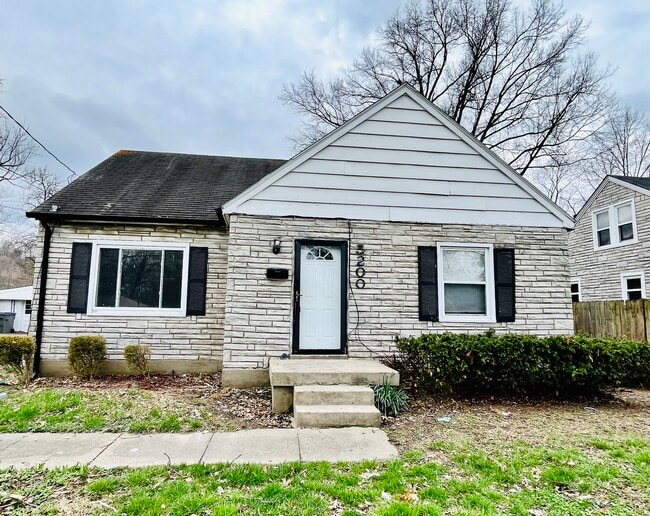 Building Photo - 5200 Stephan Dr Rental