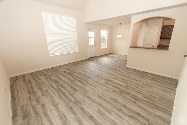 Building Photo - 5405 Rio Ramos St Rental