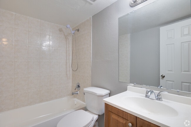 Woodside Villas Apartments