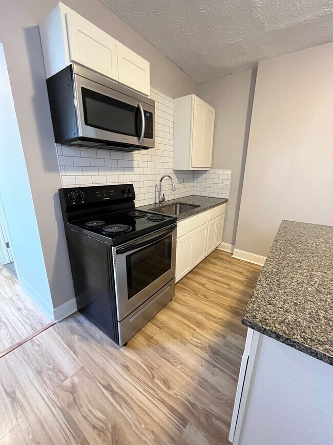 Photo - 1862-1864 S 6th St Unit 1862