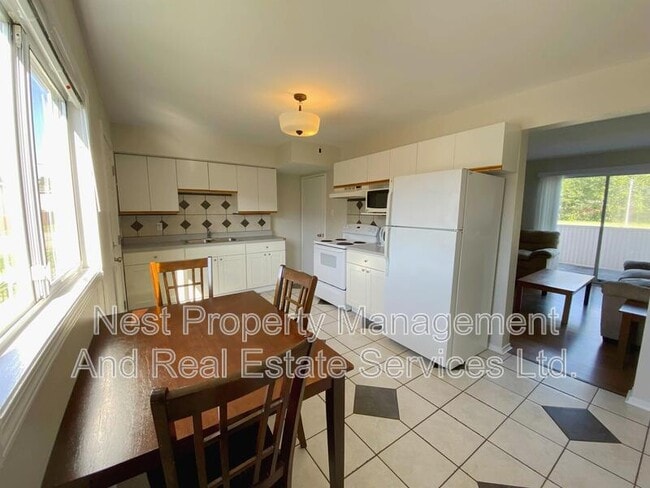 Photo - 24 Little Wedeene St