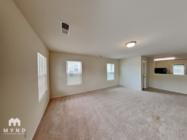 Photo - 2544 Piering Dr