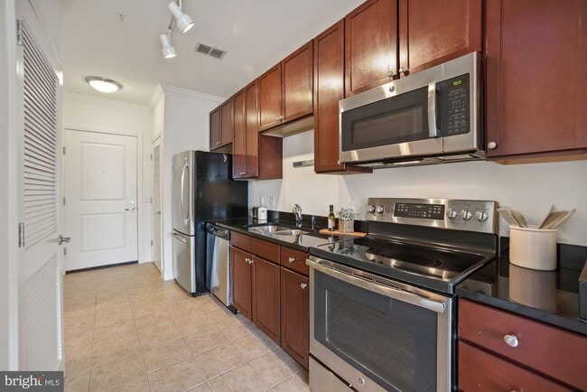 Photo - 1391 Pennsylvania Ave. SE Unidad 353
