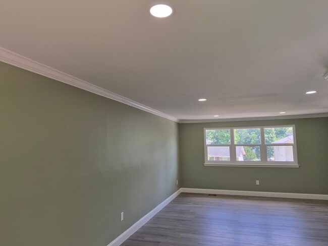 8408 Snowden Loop Ct