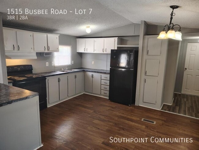 Photo - 1515 Busbee Rd