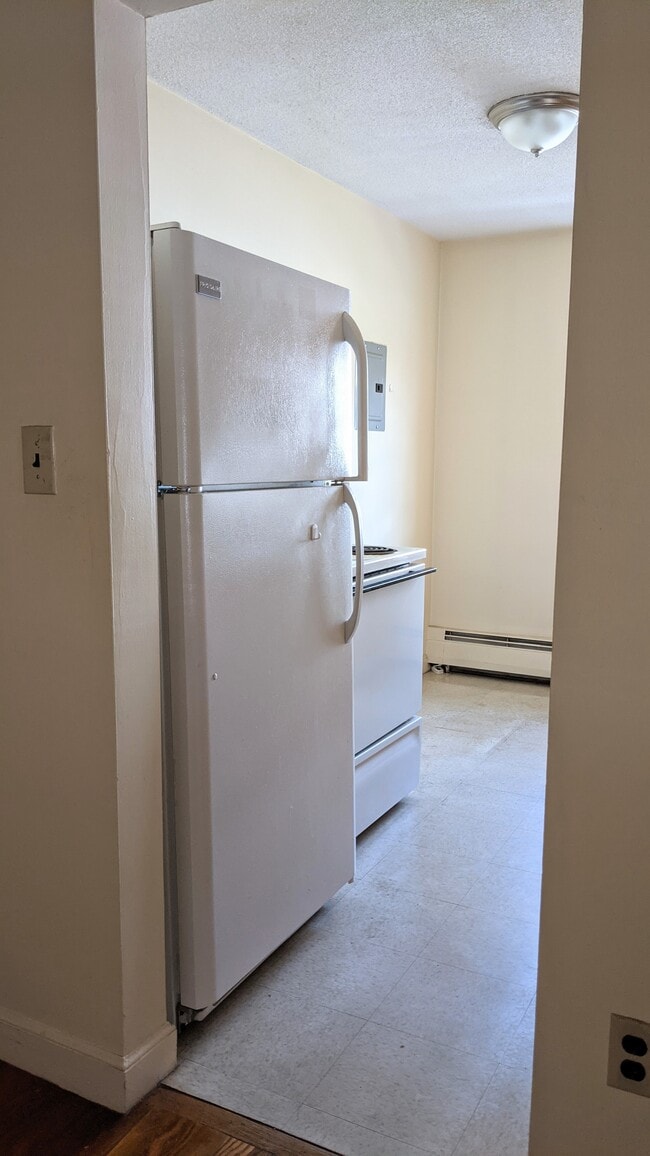 Photo - 26 Grove St Unit 6