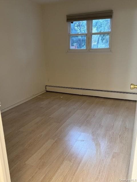 Photo - 37-24 Brookside St