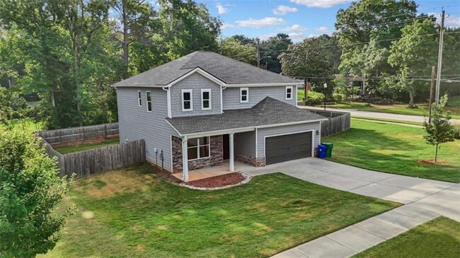 Photo - 2054 Maplewood Way