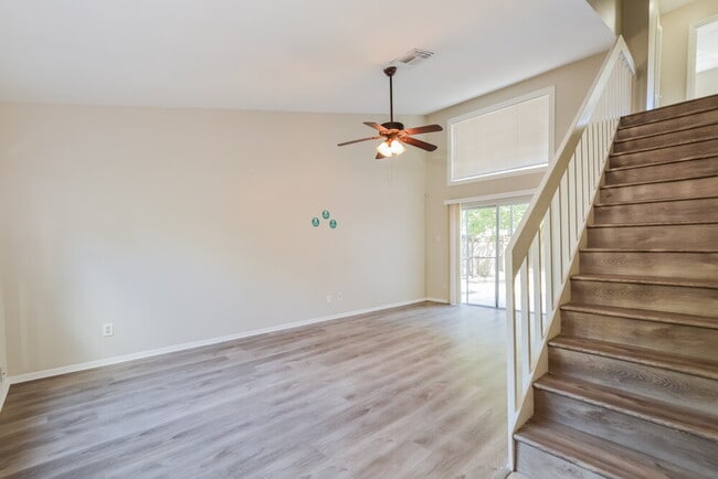 Photo - 1280 Pin Oak Dr