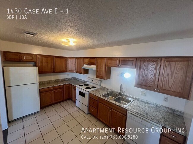 Photo - 1430 Case Ave E Unit 1