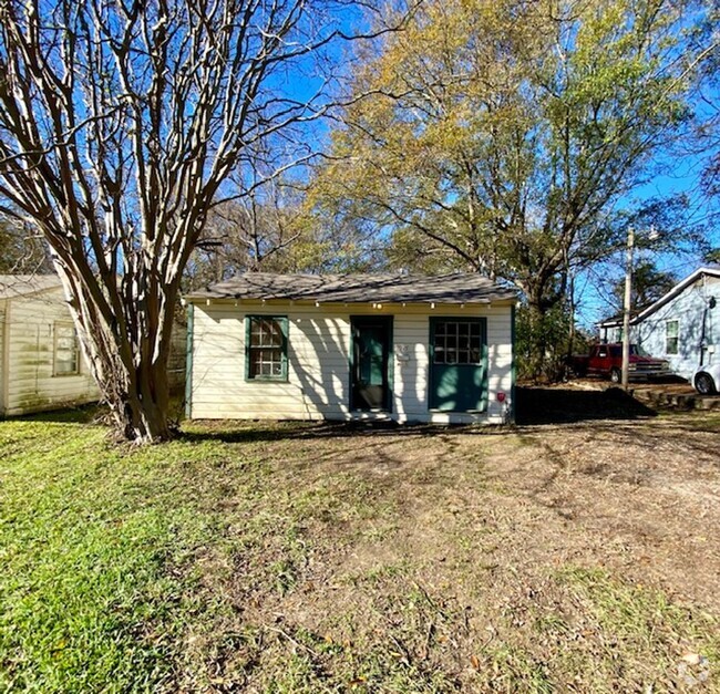 Building Photo - Rent to OWN! 2 Bedroom 1 Bath Home in Suns...