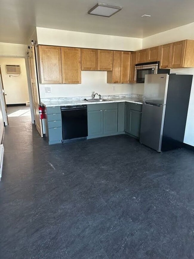 FAIRVIEW - AVAILABLE JULY 2024