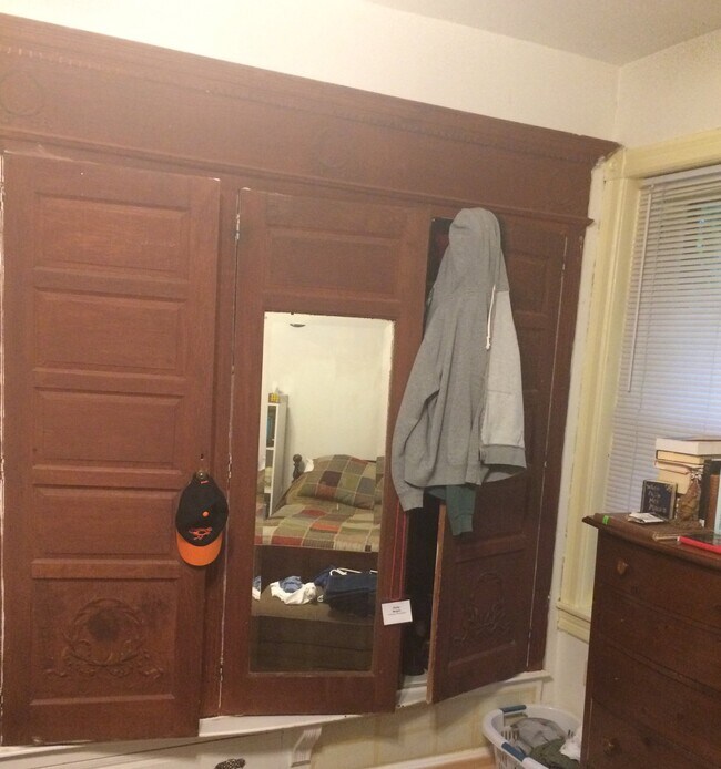Photo - 4330 Pine St Unidad 2R