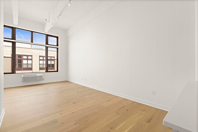 Photo - 1500 Hudson St Unit 12S