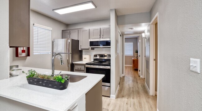 Photo - Jerome Apartments