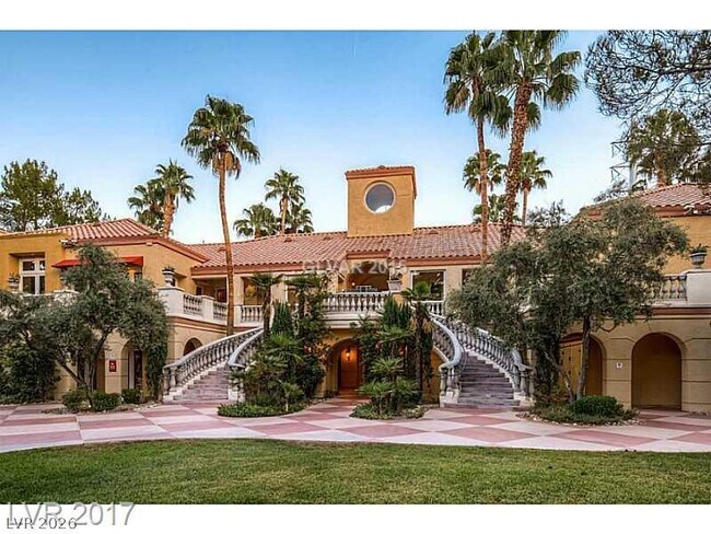 Building Photo - 270 E Flamingo Rd Unit 212