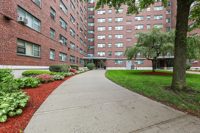 Maple Gardens