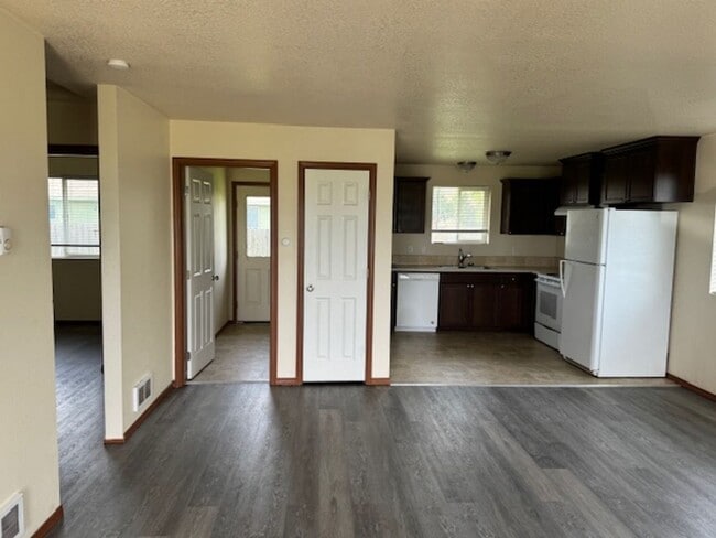 Photo - 3530 Britt Ave Unit B