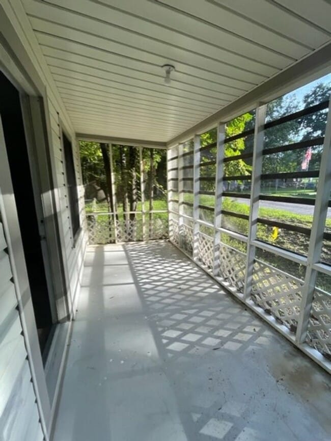 Photo - Adorable 2 bedroom 1 bath home . Located i...