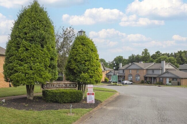 Photo - 105 Ellington Pl