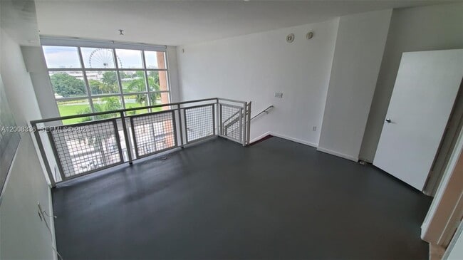 Photo - 253 NE 2nd St Unit 434