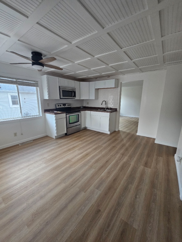 Photo - 1210 Mechanic St