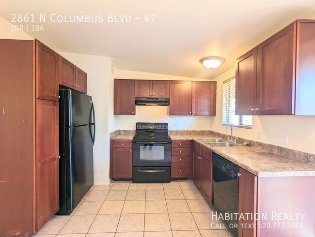 2Bed/1Bath w/ Enclosed Patio & 2 Community... - 2Bed/1Bath w/ Enclosed Patio & 2 Community... Condo Unit 47