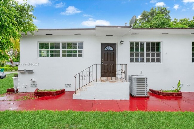 Photo - 1245 NE 117th St Unidad 0