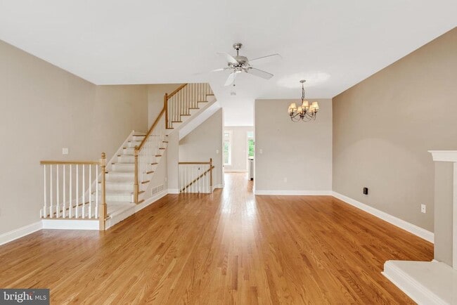 Photo - 103 Whispering Brooke Dr