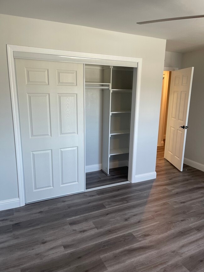 Newly Remodeled 2Bedroom Townhome