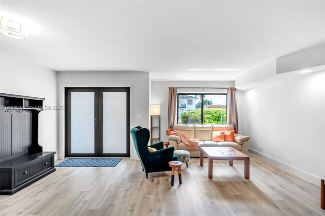 Photo - 8773 SW 36th St