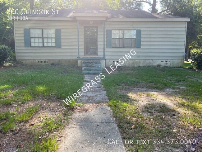 Rent to Own on Large Corner Lot! - Rent to Own on Large Corner Lot! House