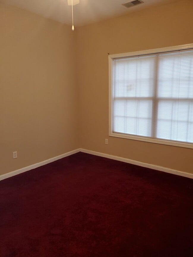 Beautiful 2 Bedroom 2 Bath Available 10/10... - Beautiful 2 Bedroom 2 Bath Available 10/10... Casa