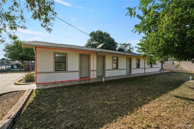 213 E Sam Houston Blvd