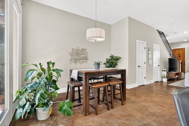 Photo - 3003 Lovell Dr Unit A