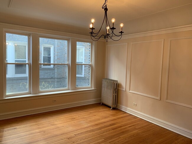 Photo - 1468 W Winnemac Ave Unit 1E