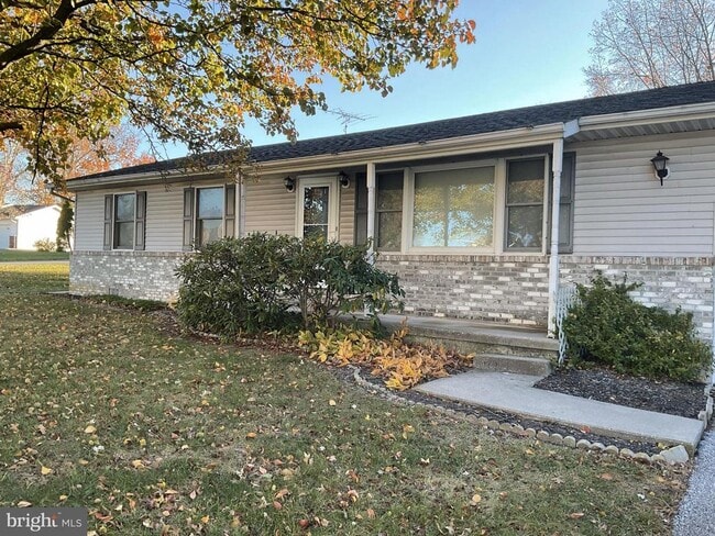 Building Photo - 103 Courier Ct