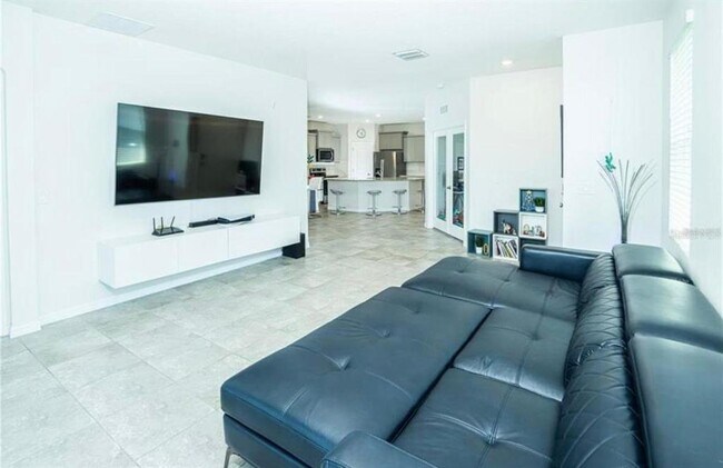 Photo - 7916 Stonebrook Cir