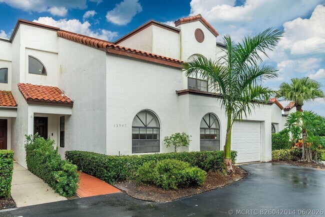 13547 Fountain View Blvd