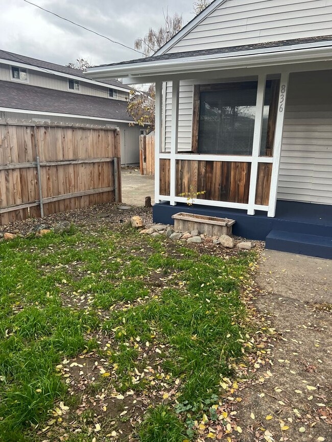 Photo - 3BED 2.5BATH HOME NEAR DOWNTOWN