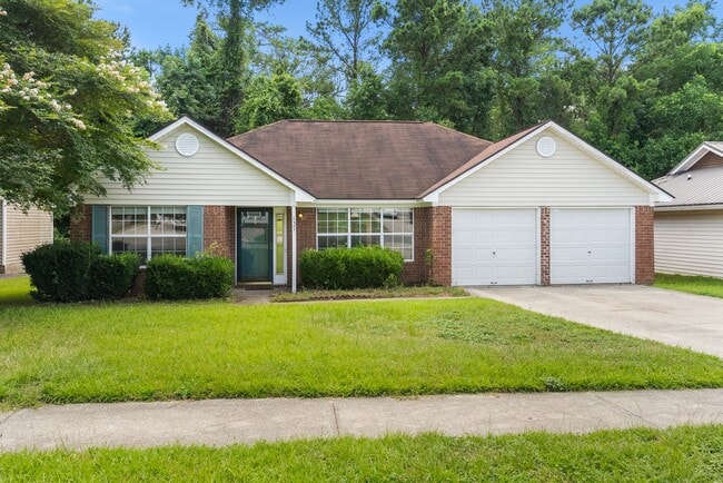 Building Photo - 3 BED | 2 BATH | NEWLY RENOVATED Rental