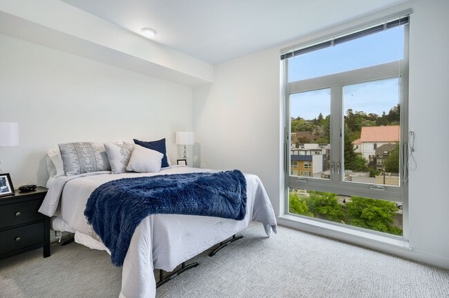 Crane Interbay Apartments