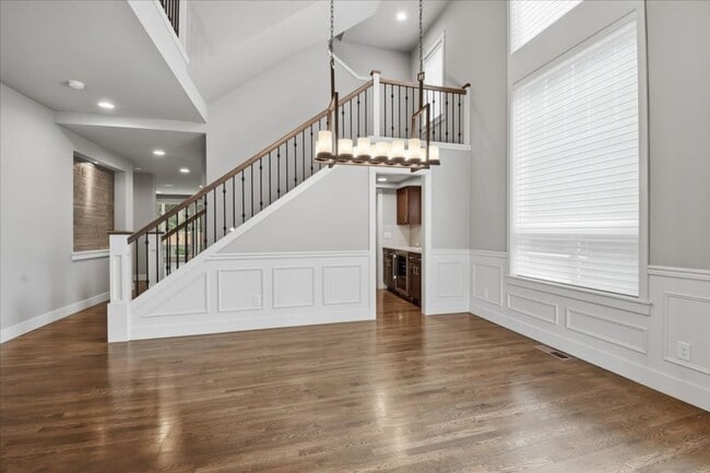 Photo - 4bd/4.5ba Sammamish Home