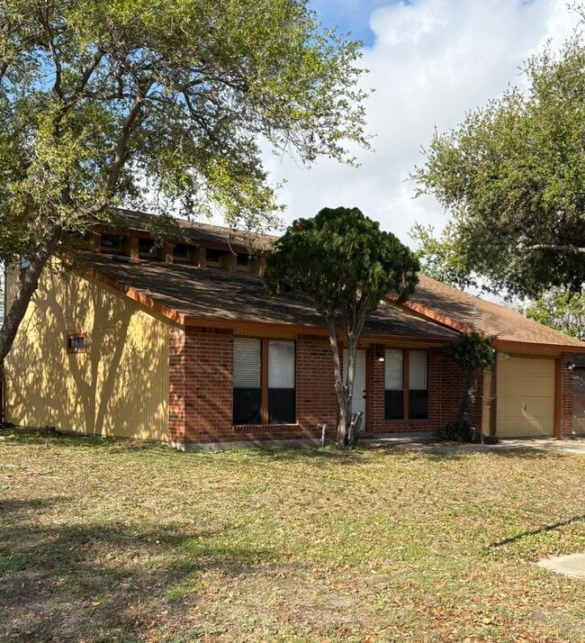 Photo - 1101 Montreal Dr