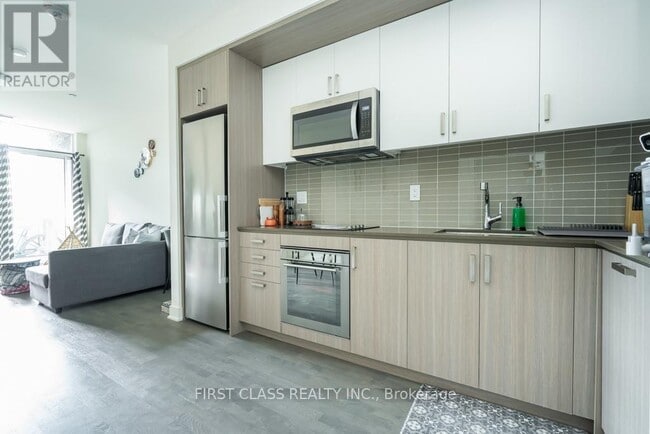 Photo - 1575 Lakeshore Rd W Unit 159