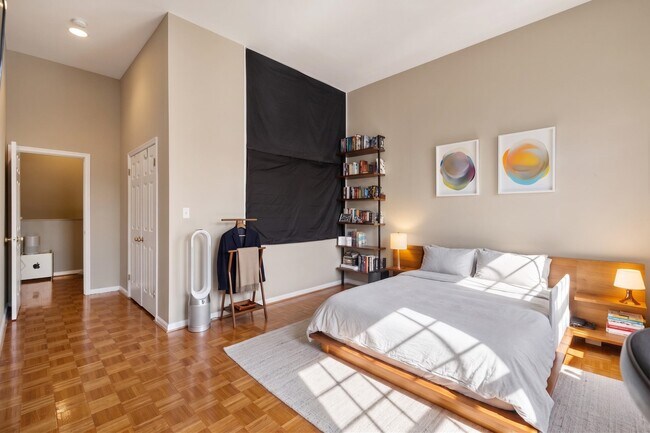 Photo - 222 Clinton St Unidad 13