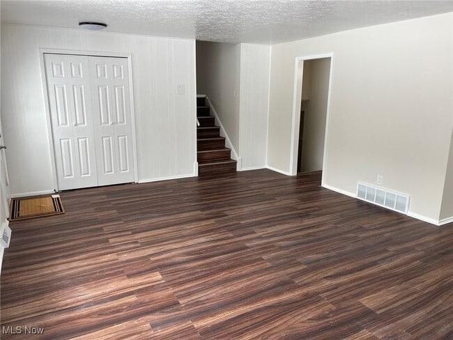 Photo - 8671 Ashwood Dr